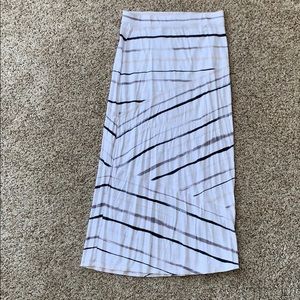 Express Maxi Skirt